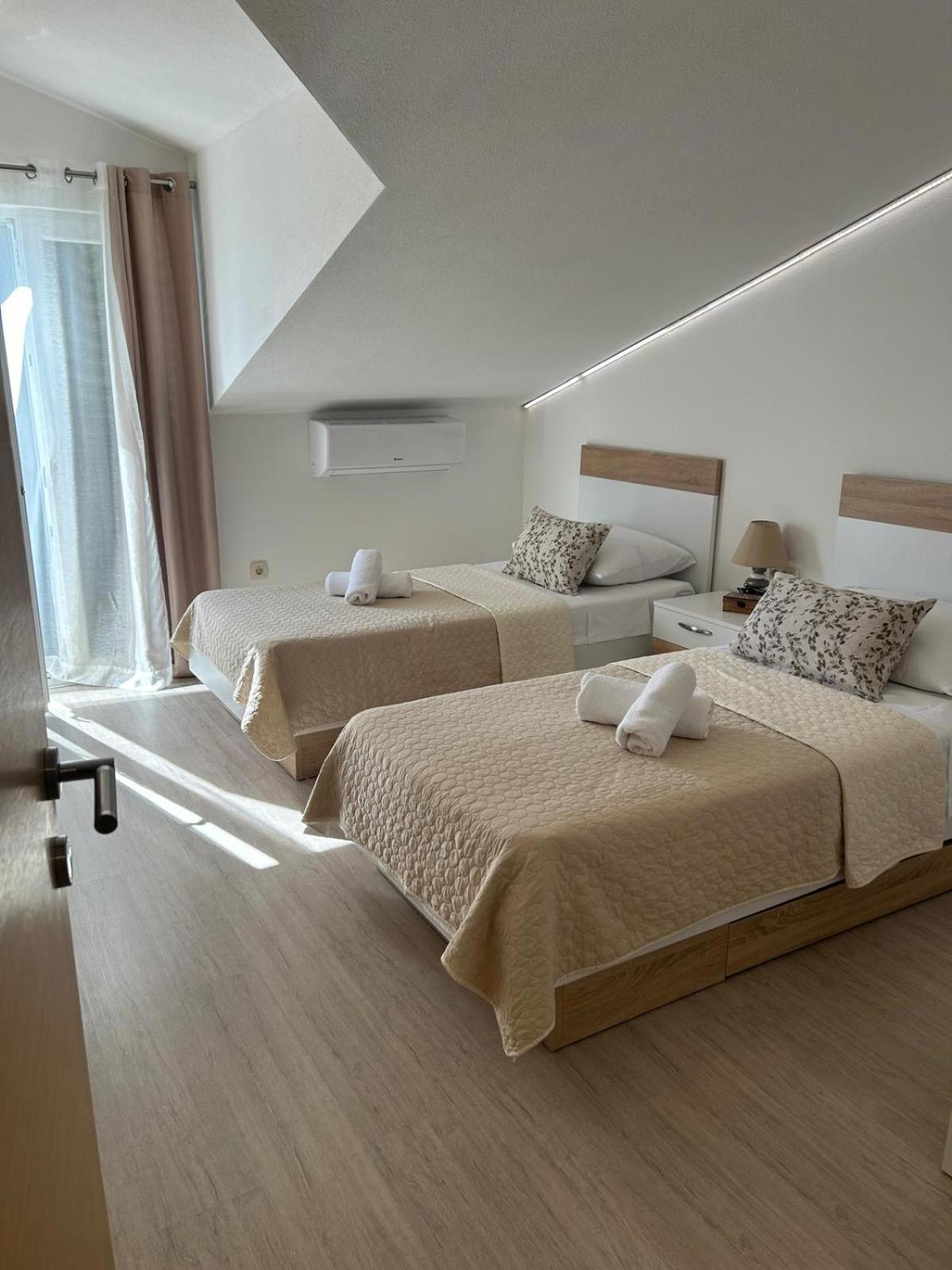 Apartmani Palada Poljica  Buitenkant foto